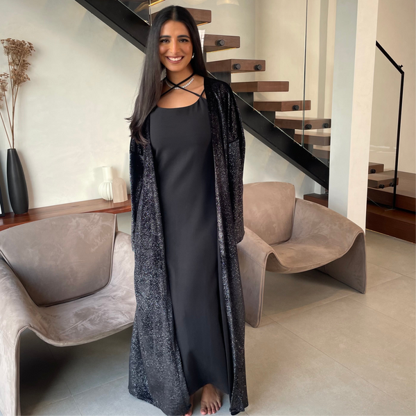 Amara (Black)